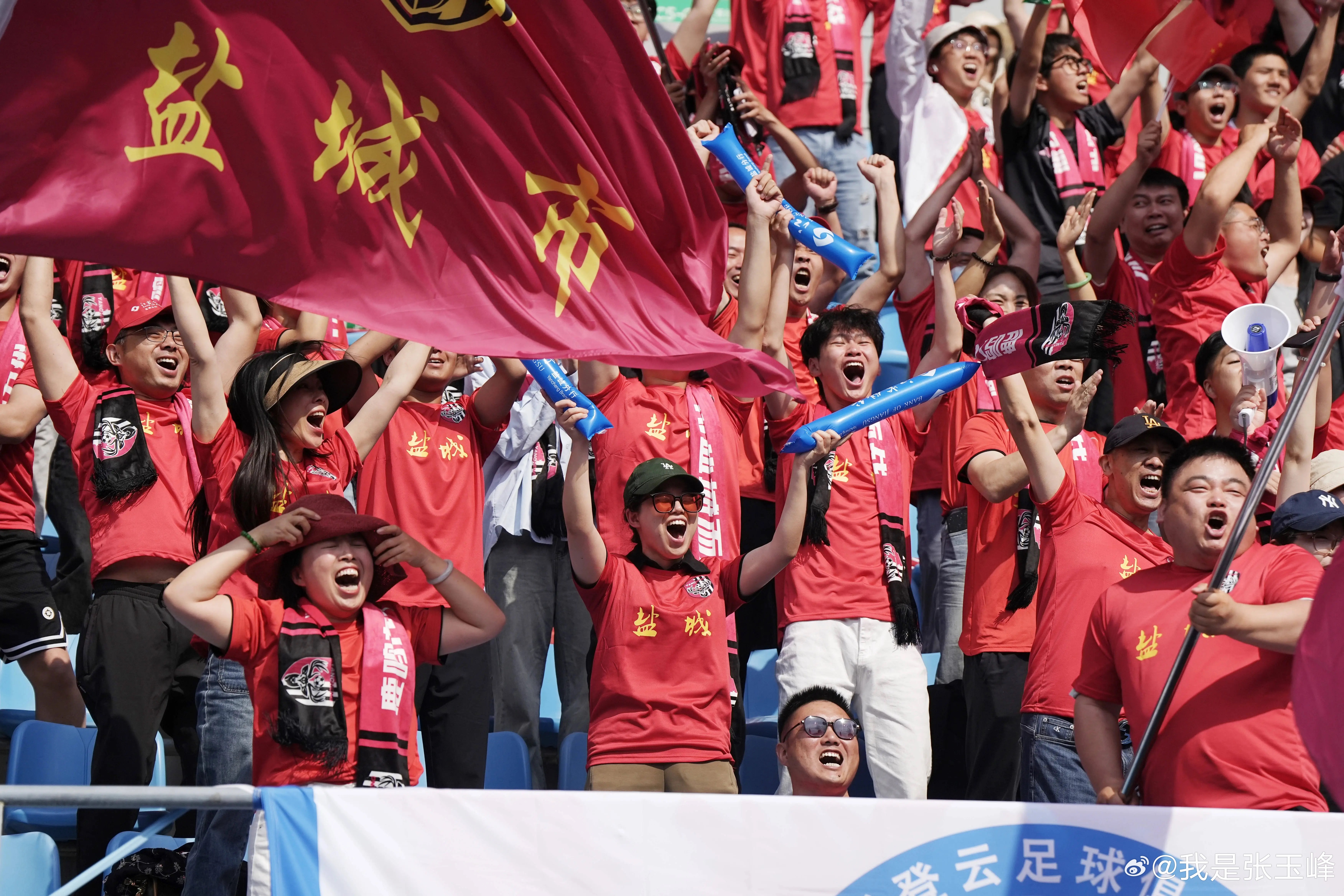 爱游戏官网入口 -加时末段突围战来临，广州队围绕全明星赛迎来里程碑，气氛紧张，更衣室氛围转暖的简单介绍